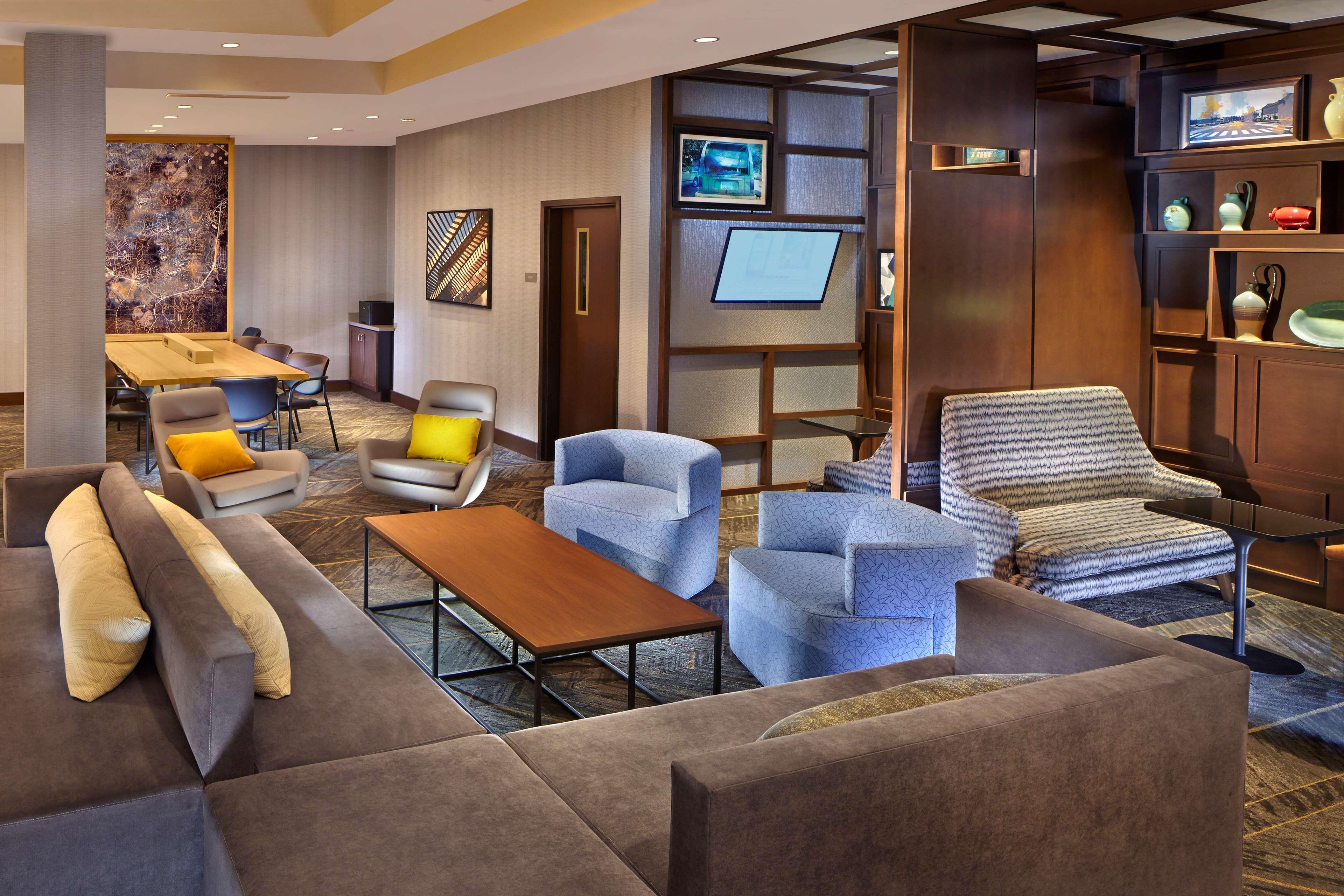 Hyatt Place Чейпъл Хил Екстериор снимка